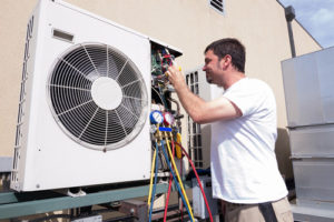 technicien CVC, réparation climatiseur